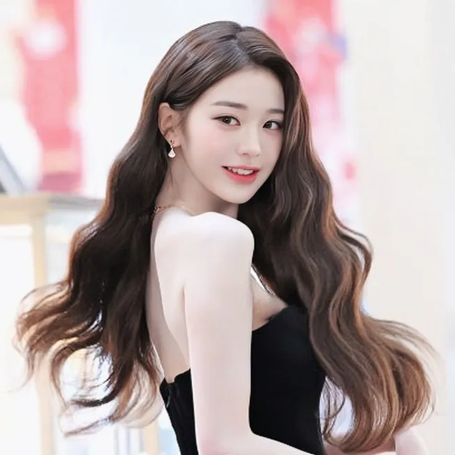 Jang Wonyoung - The Princess of K-Pop Who Conquered Beauty Standards