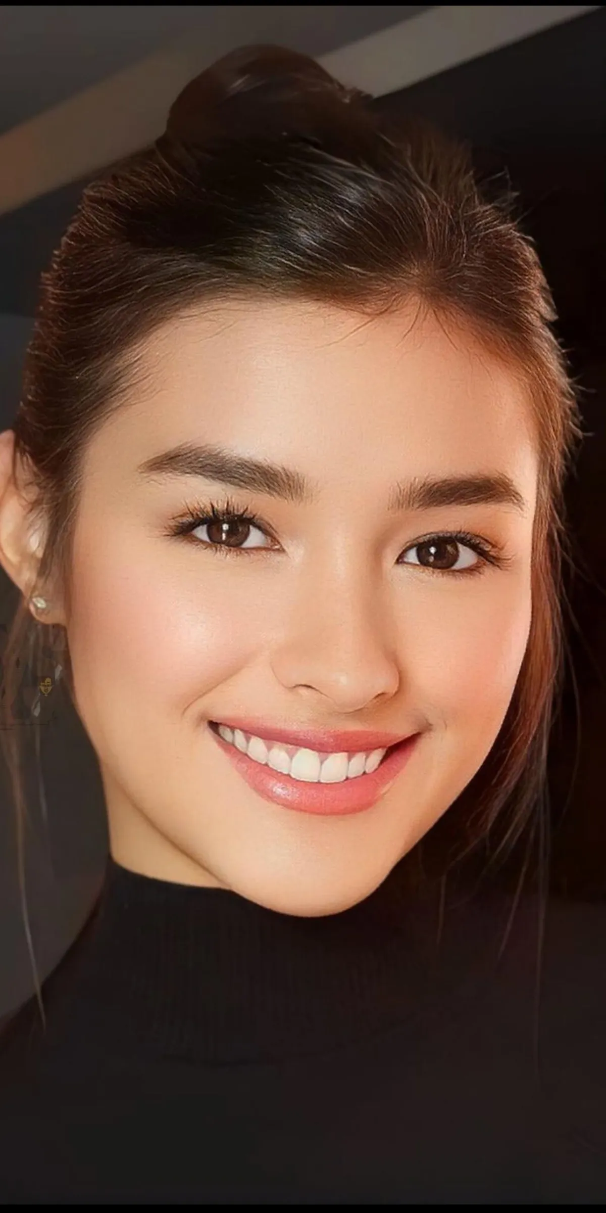 Liza Soberano