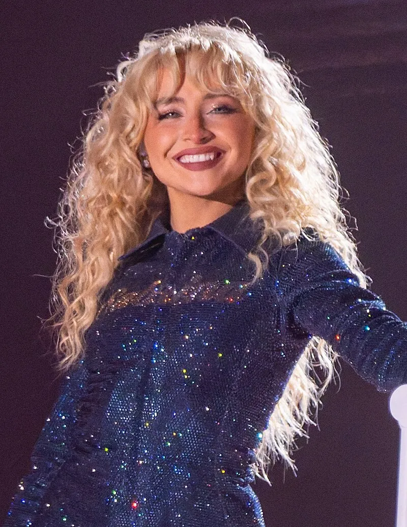 Sabrina Carpenter - America's Vintage Sweetheart Who Rewrote Pop Perfection